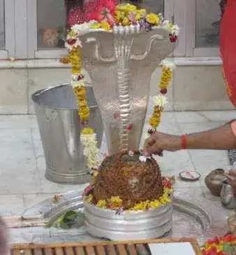 Nageshwara Jyotirlinga - 12 Jyotirlinga