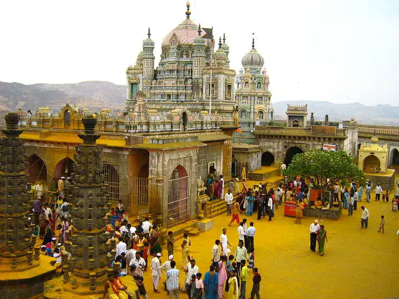 Jejuri Temple - When Lord Khandoba Made Aurangzeb Flee For His Life